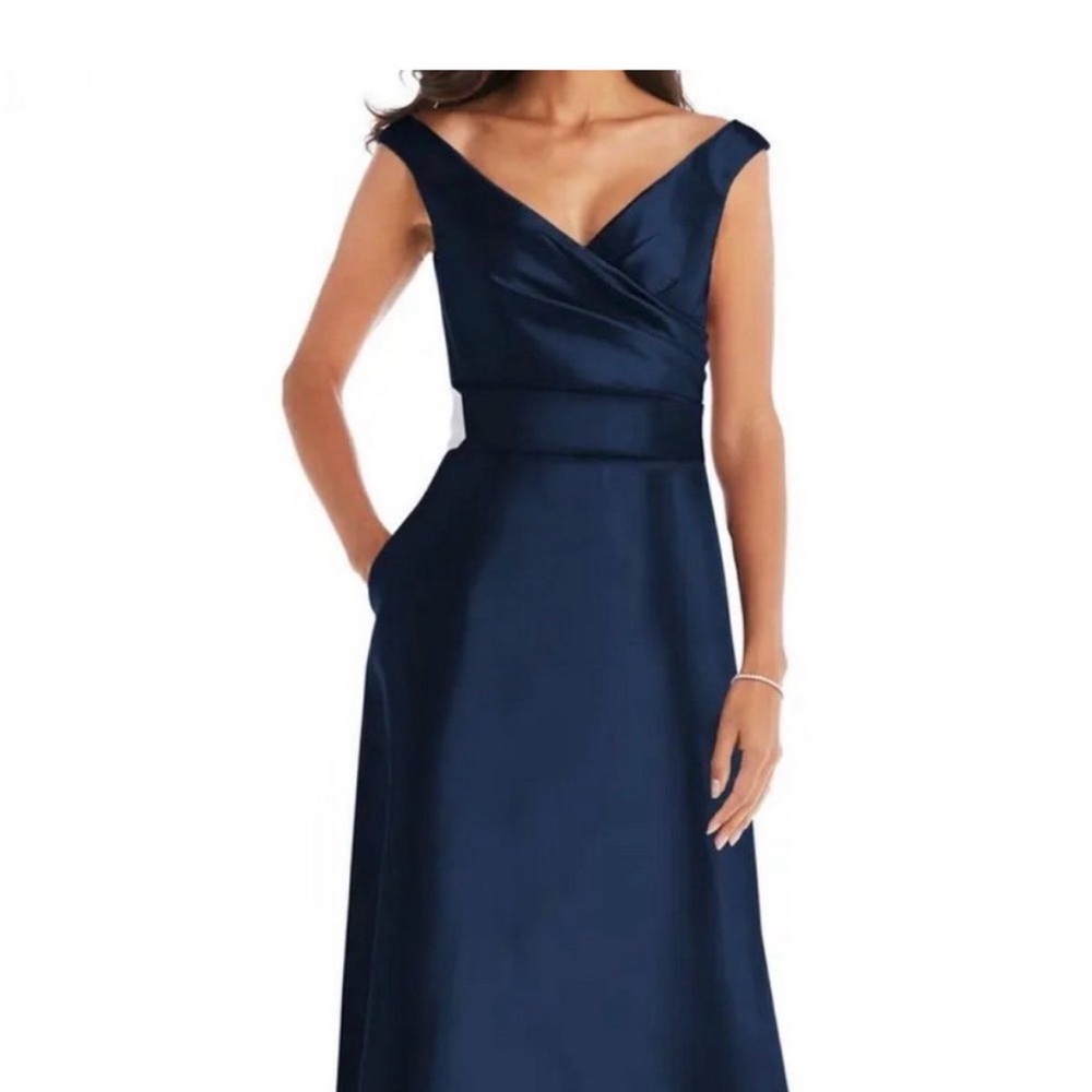 NEW ALFRED SUNG Midnight Blue Off the Shoulder Satin Gown Dress Size 18 - Picture 2 of 11
